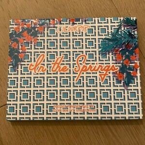 COLOURPOP In The Springs Palette